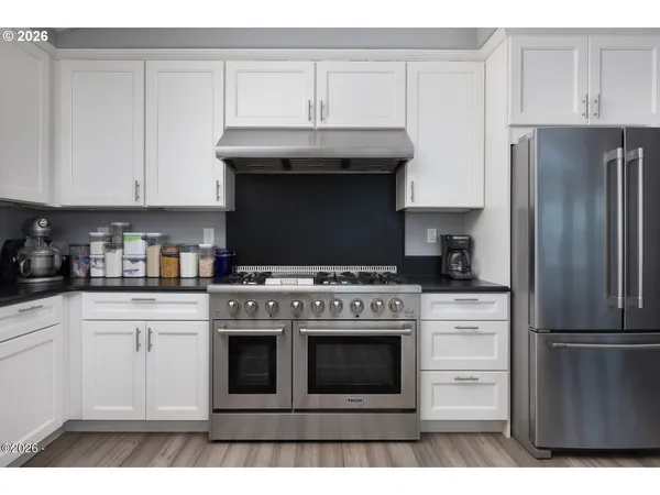 $1,100,000 | 597 Ojalla Road, Siletz, OR 97380