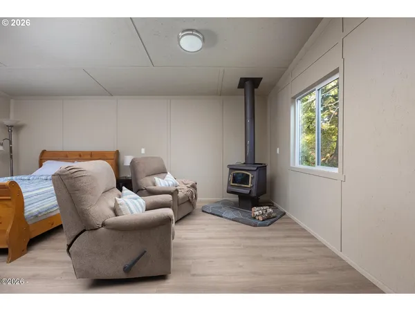 $1,100,000 | 597 Ojalla Road, Siletz, OR 97380