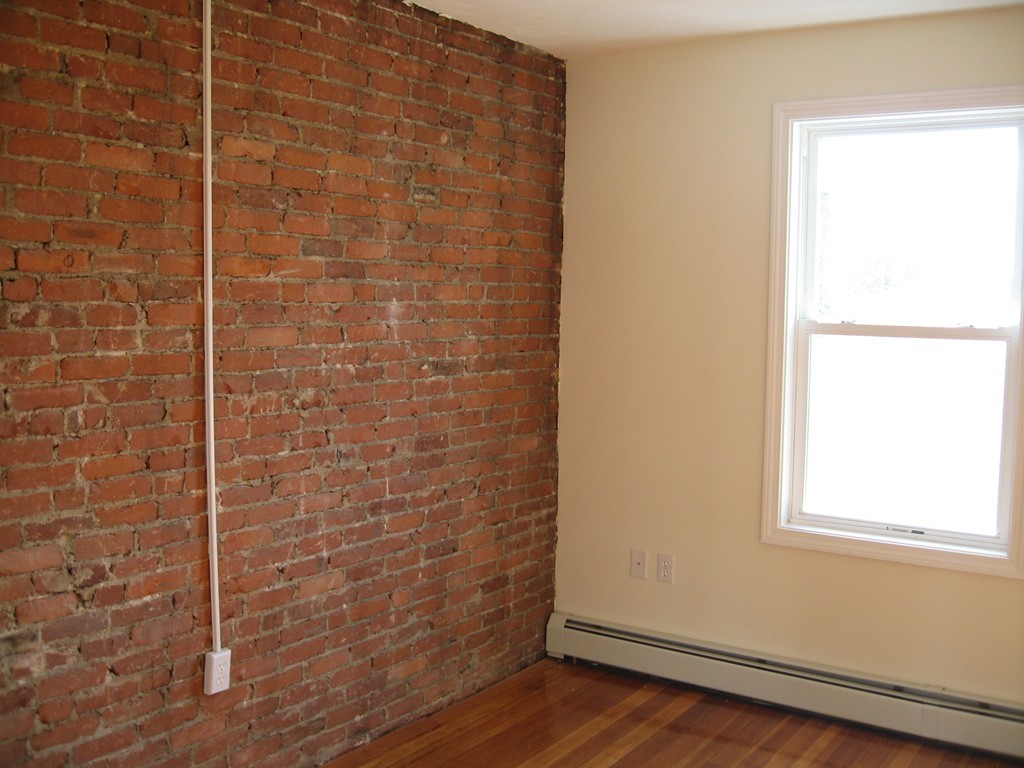 39 Harbor Street, Unit 8 Salem, MA 01970 - Photo 5 of 8