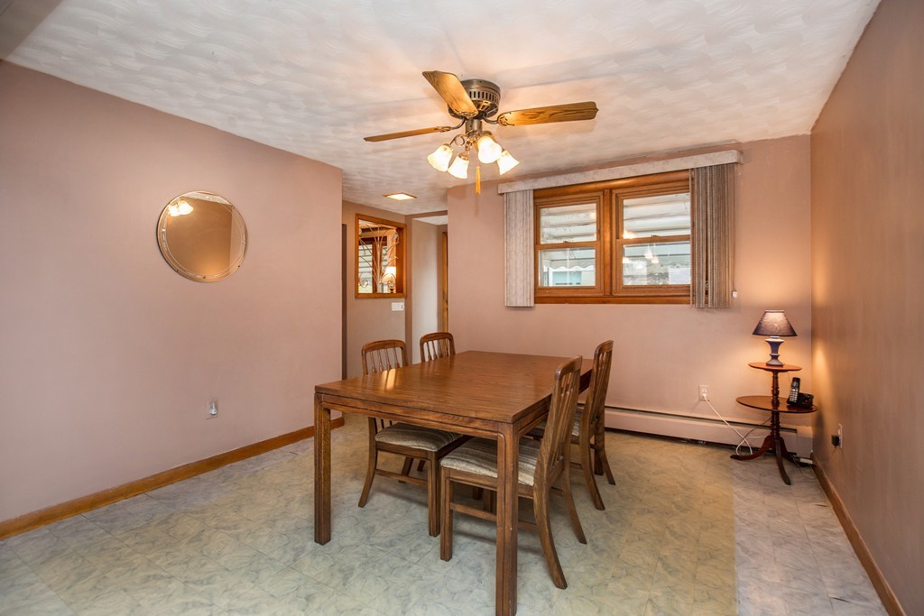 17 Linton Road Lynn, MA 01904 - Photo 8 of 18 Gallery Image 8