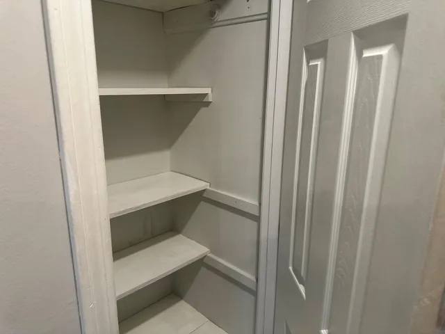 $2,900 | 2 Laperle Avenue, Exeter, NH 03833