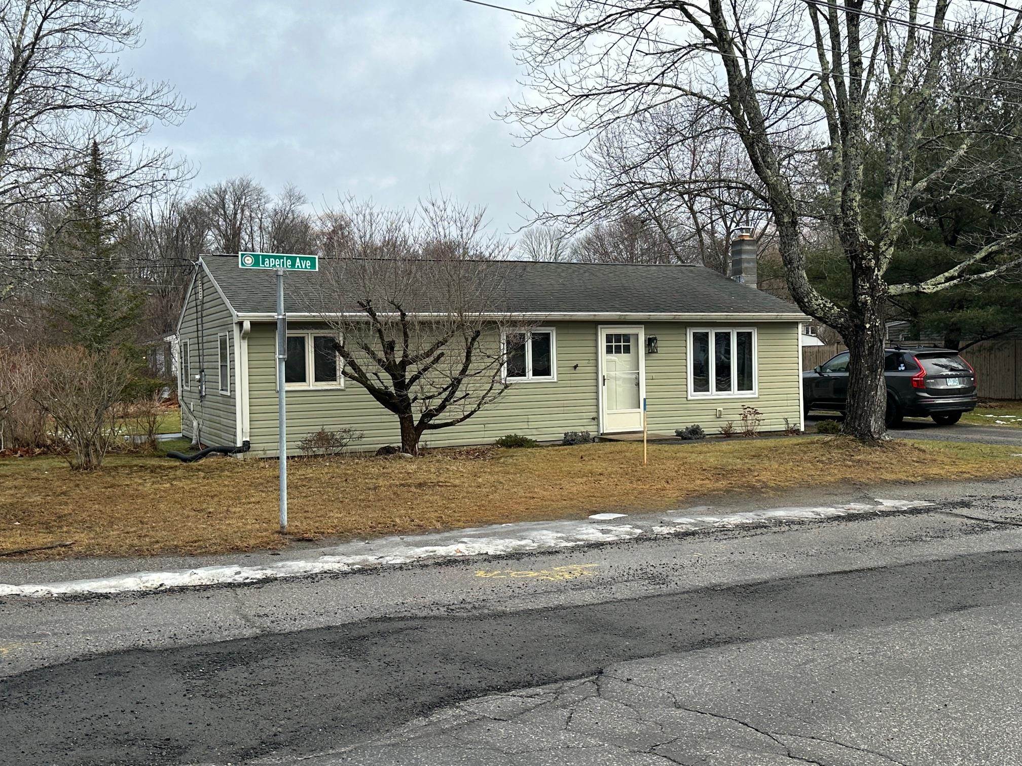 2 Laperle Avenue Exeter, NH 03833 - Photo 2 of 15