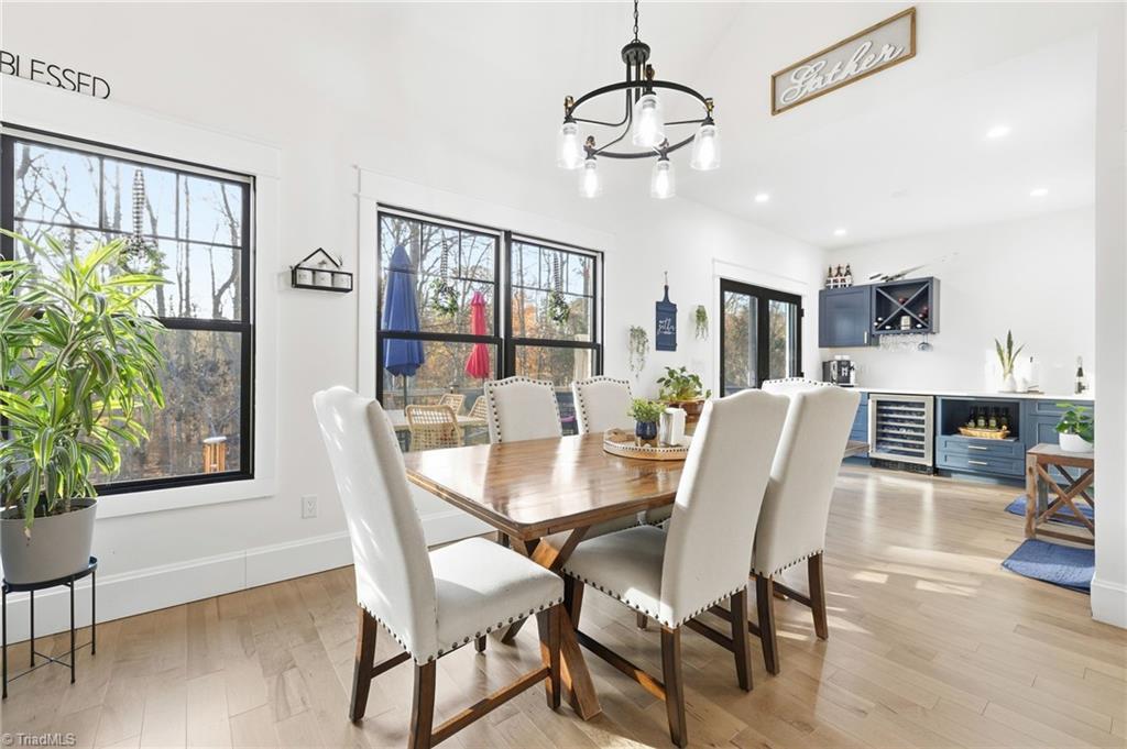 3827 Edgewater Street High Point, NC 27265 - Photo 22 of 46