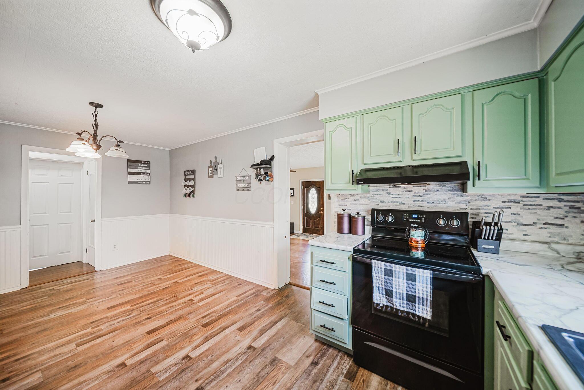 986 Woodland Road Mansfield, OH 44907 - Photo 13 of 62