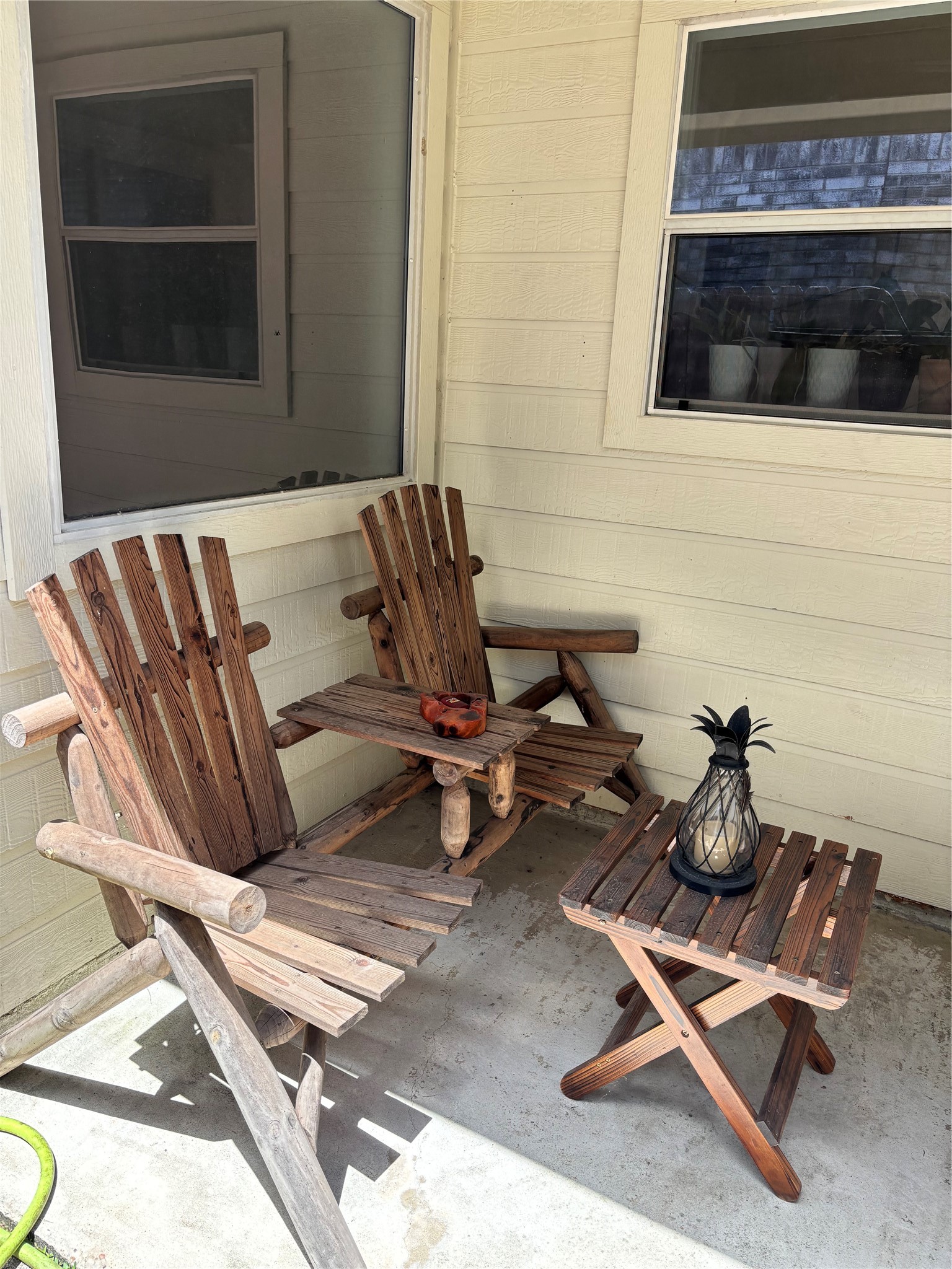 22531 Goss Spring Court Spring, TX 77373 - Photo 23 of 26 Cover patio with relaxing chairs.