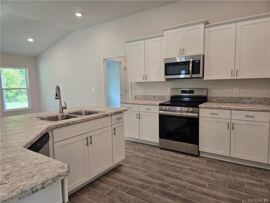 1028 Ibis Circle Inverness, FL 34453 - Photo 4 of 29