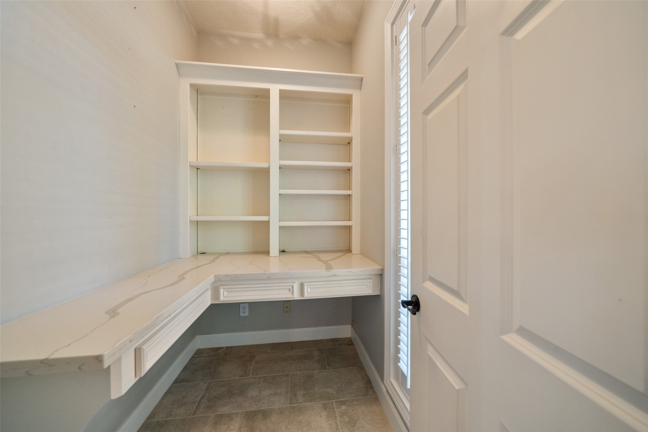 36003 Post Oak Circle Magnolia, TX 77355 - Photo 27 of 50 a view of walk in closet with empty racks