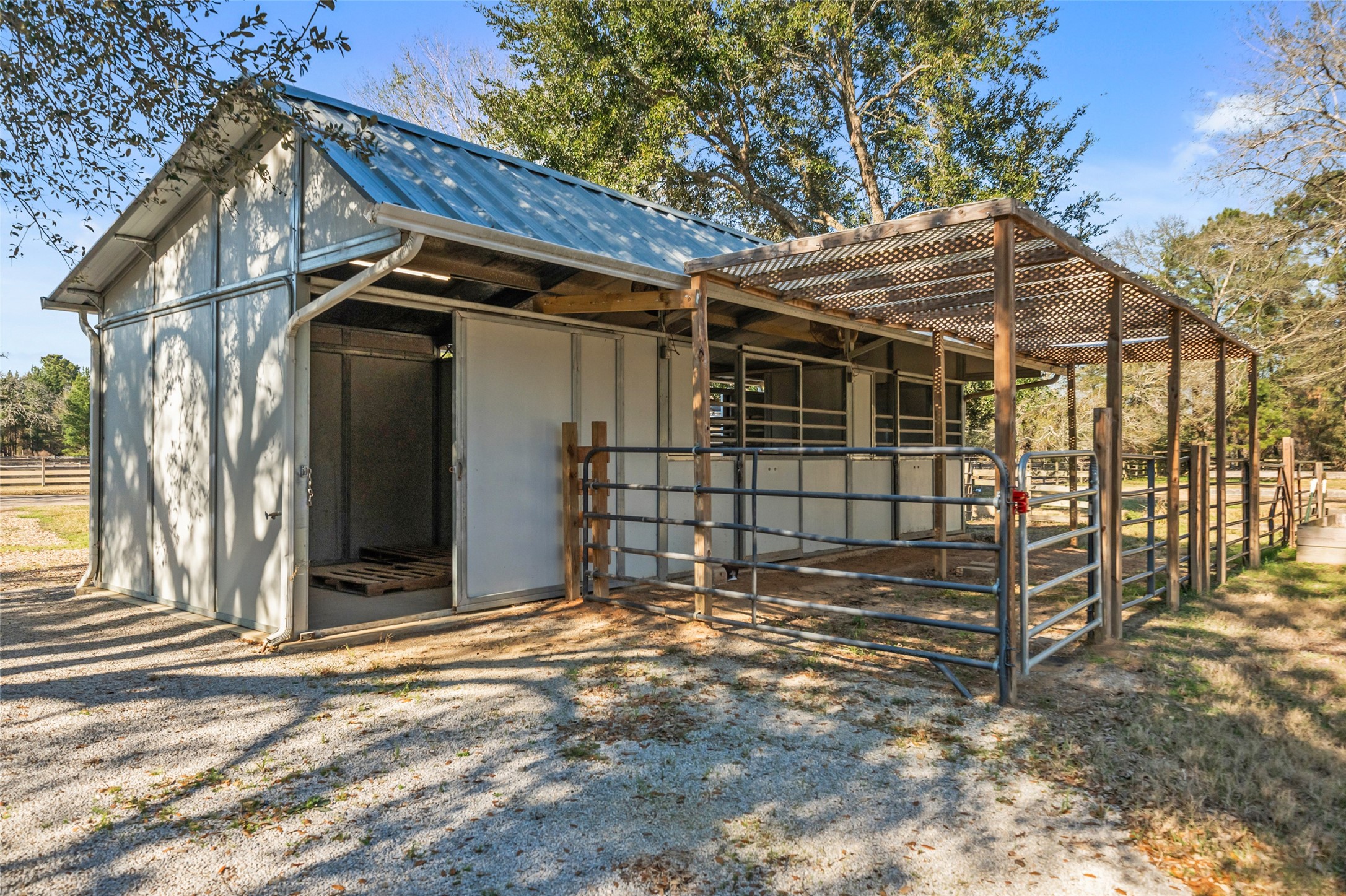 36003 Post Oak Circle Magnolia, TX 77355 - Photo 37 of 50 a view of a house