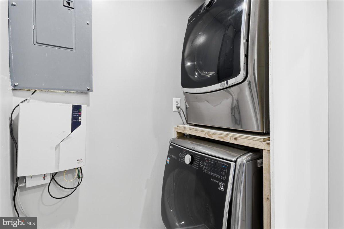 103 North Cypress Road Sterling, VA 20164 - Photo 17 of 31 Convenient laundry room
