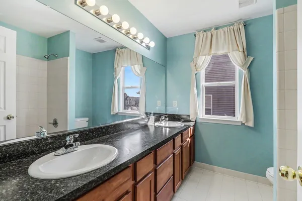 $449,900 | 28294 Cottage Lane, New Hudson, MI 48165