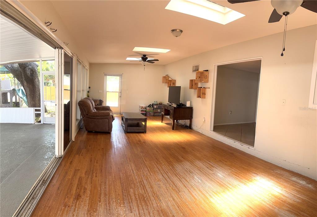 495 Burke Road Venice, FL 34293 - Photo 8 of 30