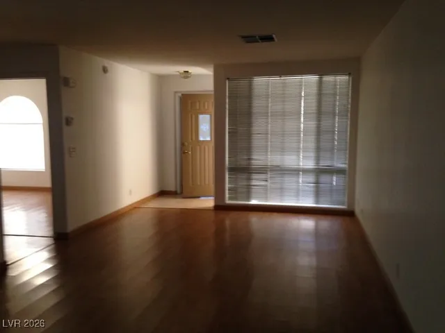 $1,560 | 7041 Doug Deaner Avenue, Unit 102, Las Vegas, NV 89129
