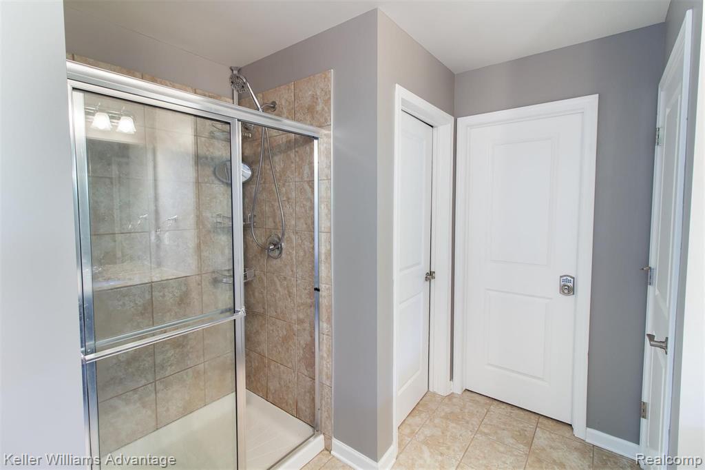 27679 Hartwick Circle Novi, MI 48374 - Photo 29 of 51