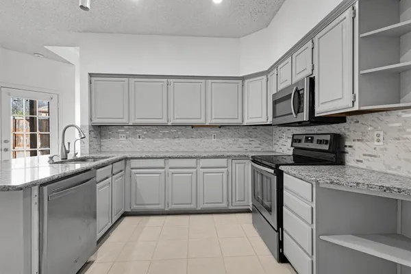 $3,300 | 619 Allen Road, Coppell, TX 75019