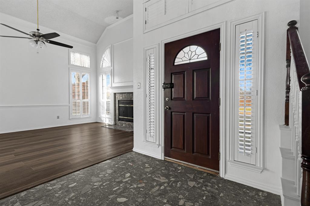 619 Allen Road Coppell, TX 75019 - Photo 3 of 24