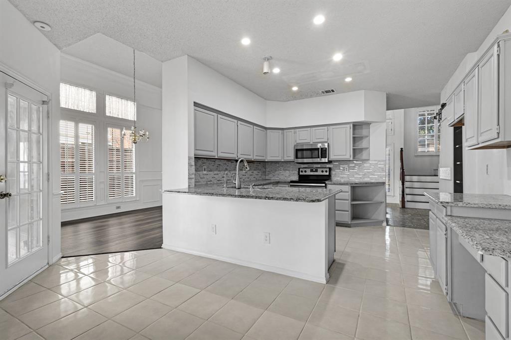 619 Allen Road Coppell, TX 75019 - Photo 7 of 24