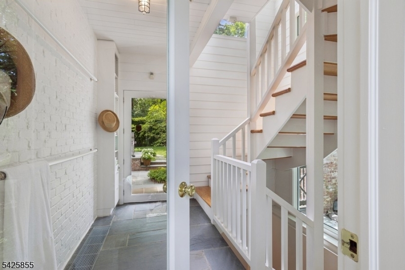 21 Hardwell Road Short Hills, NJ 07078 - Photo 28 of 50 a view of entryway with interior