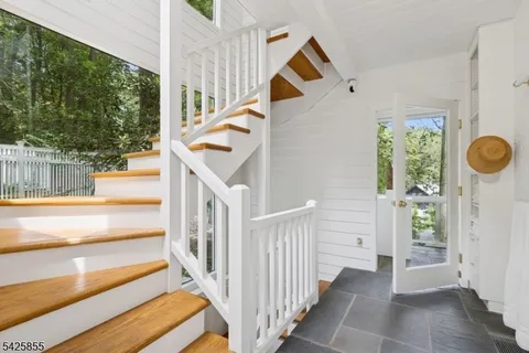 $3,888,000 | 21 Hardwell Road, Short Hills, NJ 07078