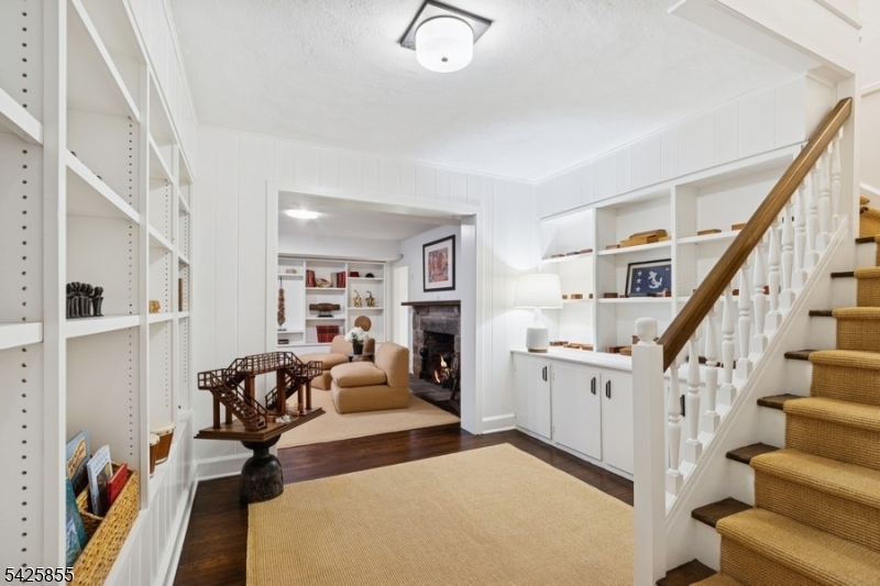 21 Hardwell Road Short Hills, NJ 07078 - Photo 42 of 50