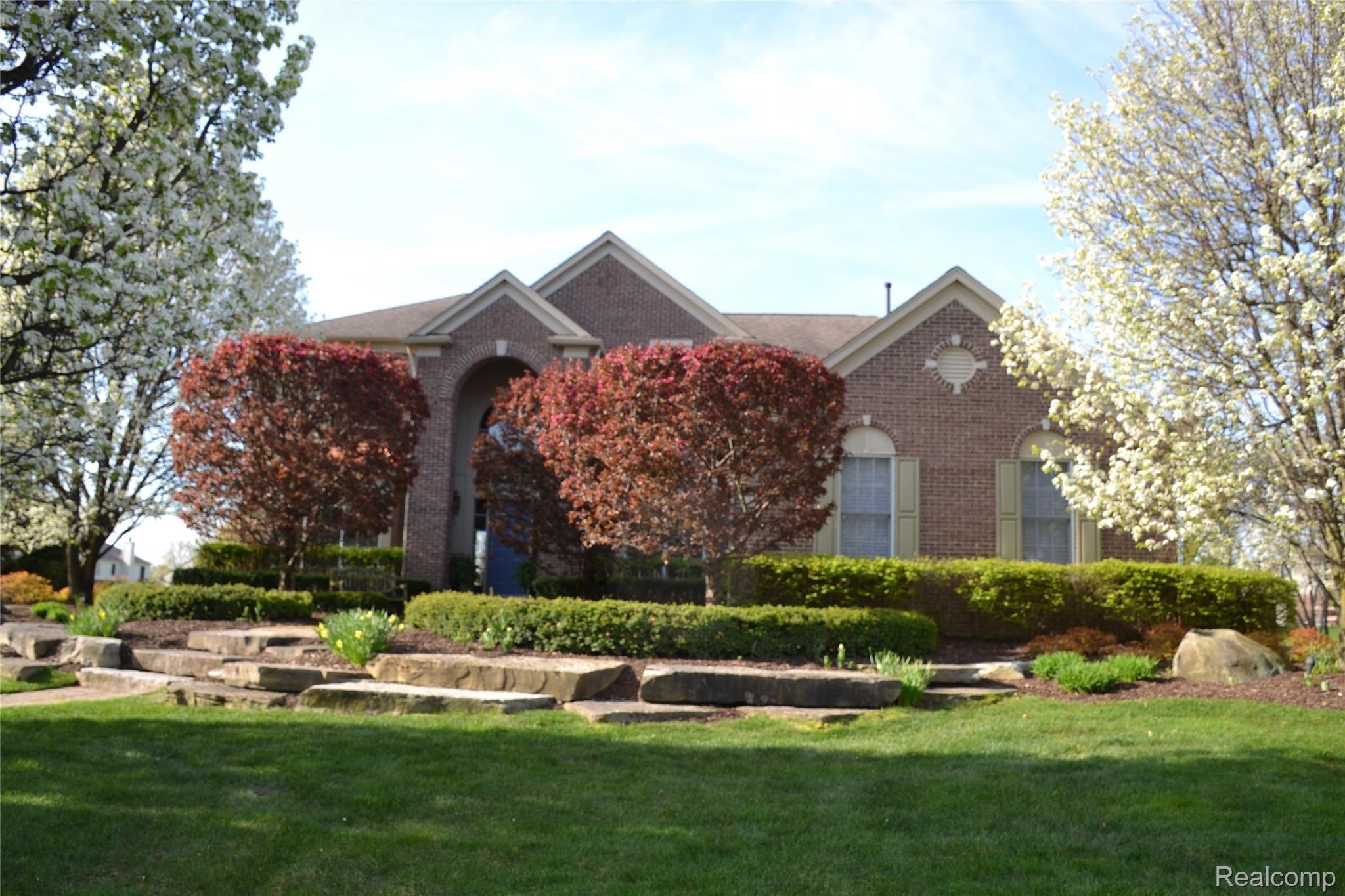 2373 Andover Boulevard Rochester, MI 48306 - Photo 1 of 52 DSC_1175.JPG