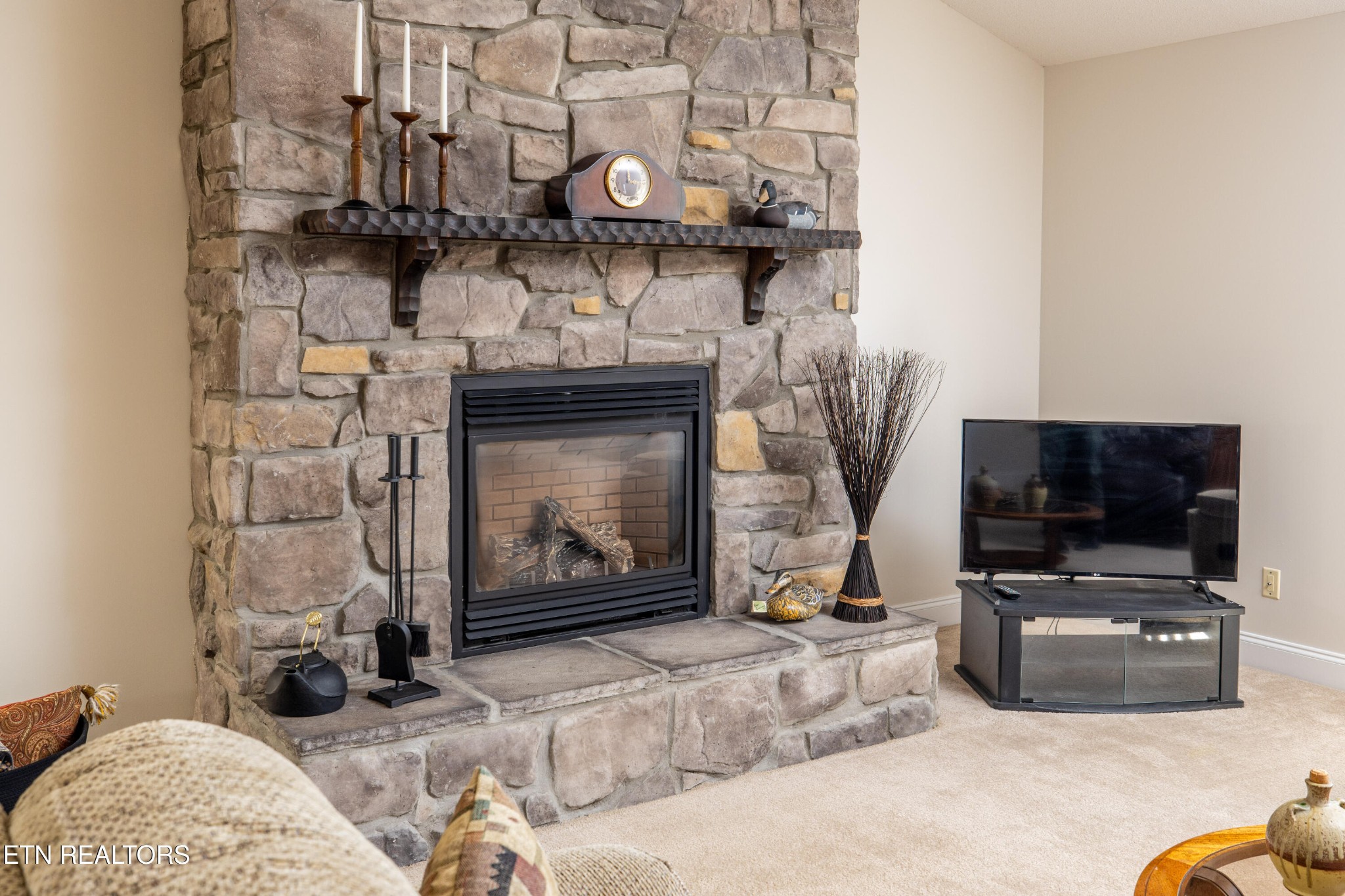 5515 J Riley W Drive Greenback, TN 37742 - Photo 8 of 52 Gallery Image 8