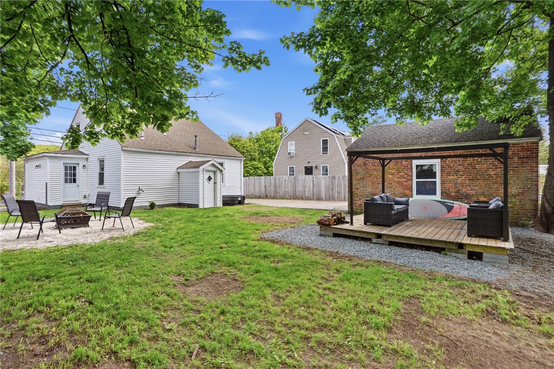 5 Maple Avenue Smithfield, RI 02917 - Photo 26 of 33