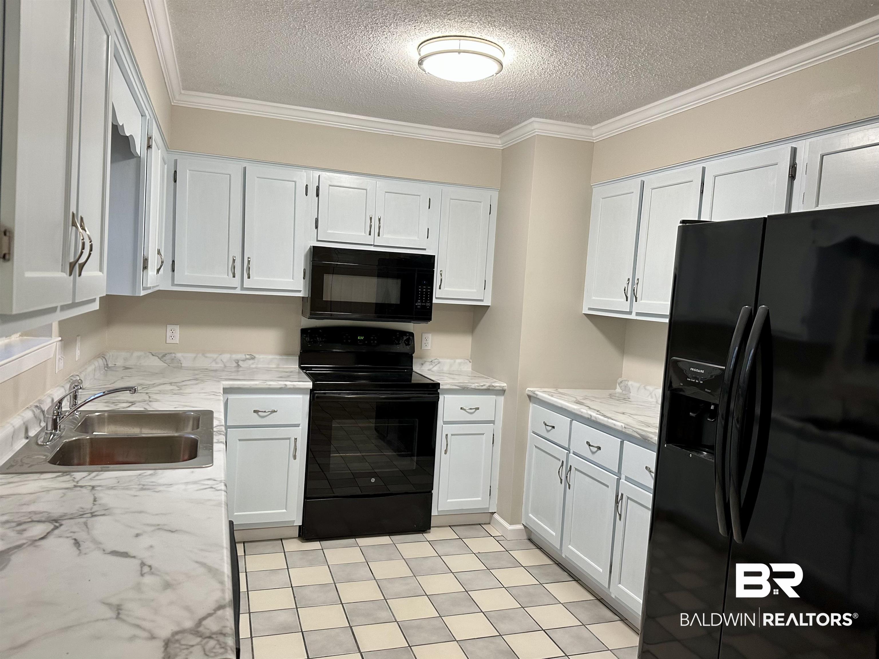 15147 Highland Circle Foley, AL 36535 - Photo 10 of 18 Gallery Image 10