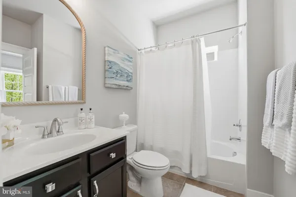 $995,000 | 17942 Woods View Drive, Dumfries, VA 22026