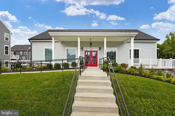 $995,000 | 17942 Woods View Drive, Dumfries, VA 22026