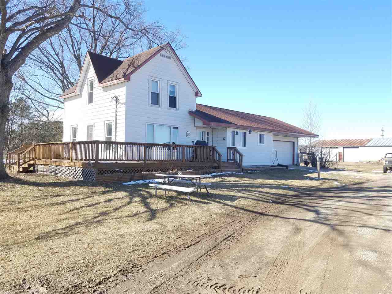 10702 West 16 Road Mesick, MI 49668 - Photo 3 of 14 1843875-5.JPG