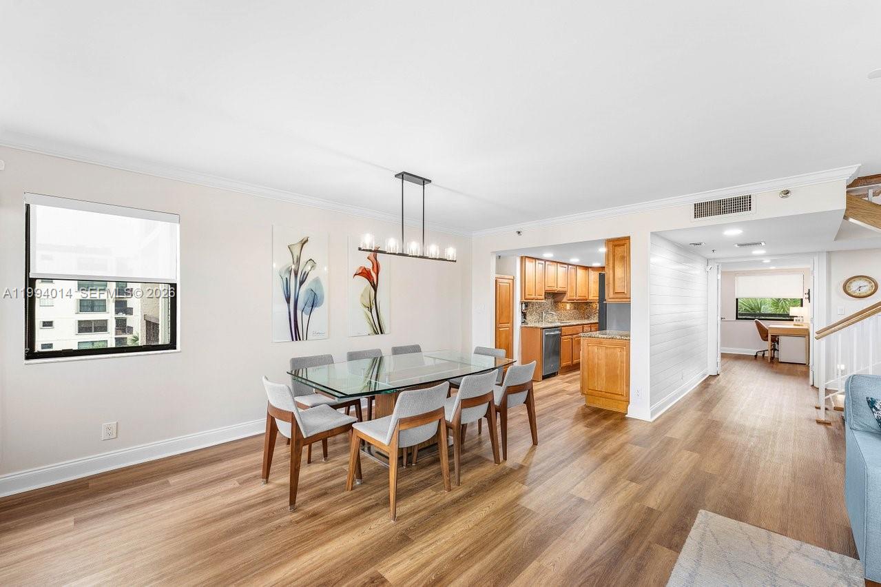 364 Golfview Road, Unit 505 North Palm Beach, FL 33408 - Photo 10 of 40