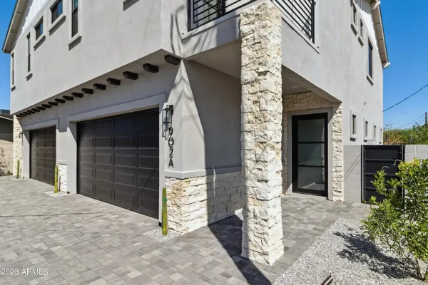 $3,500 | 902 West Hazelwood Street, Unit B, Phoenix, AZ 85013