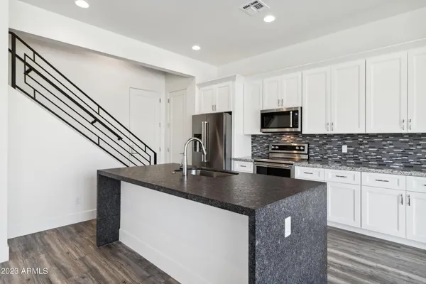 $3,500 | 902 West Hazelwood Street, Unit B, Phoenix, AZ 85013