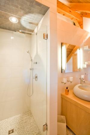 23 Mt Hunger Road Monterey, MA 01245 - Photo 15 of 15 Second Floor Guest Bath