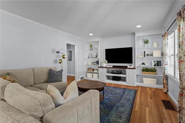 $650,000 | 1059 Lindridge Drive Northeast, Atlanta, GA 30324