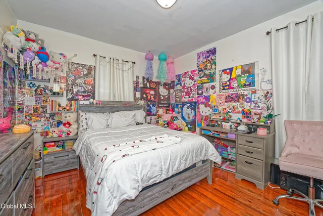 $289,000 | 8 Catalpa Drive, Albany, NY 12209