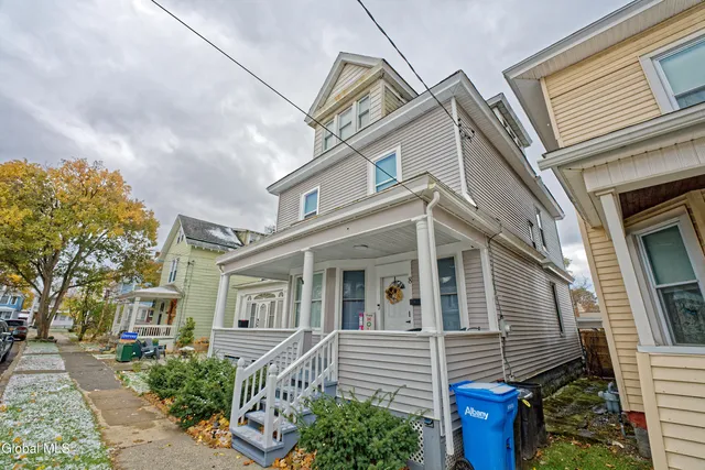 $289,000 | 8 Catalpa Drive, Albany, NY 12209