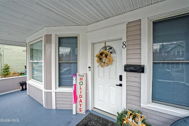 $289,000 | 8 Catalpa Drive, Albany, NY 12209