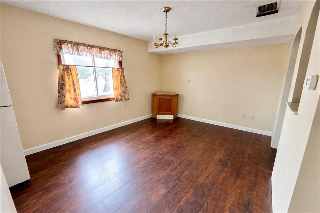 1635 Princeton Road New Castle, PA 16101 - Photo 7 of 14 Gallery Image 7