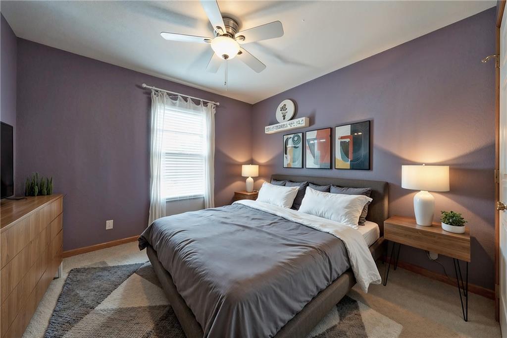 507 Hoover Road Pittsburgh, PA 15235 - Photo 12 of 26 Gallery Image 12