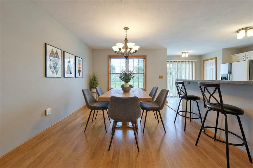 507 Hoover Road Pittsburgh, PA 15235 - Photo 4 of 26 Gallery Image 4