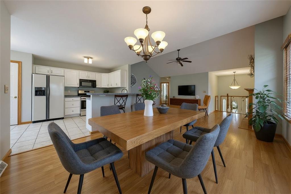 507 Hoover Road Pittsburgh, PA 15235 - Photo 5 of 26 Gallery Image 5