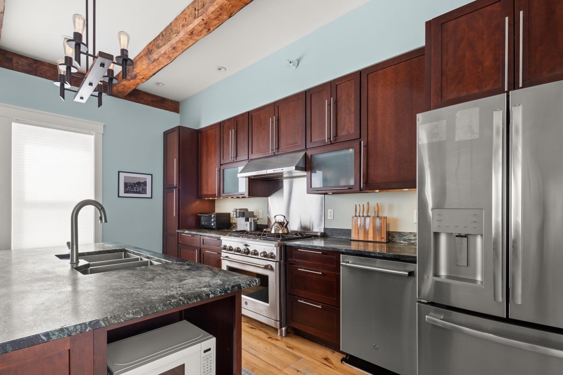 4706 Waterbury-Stowe Road, Unit 1&2 Waterbury, VT 05677 - Photo 29 of 49