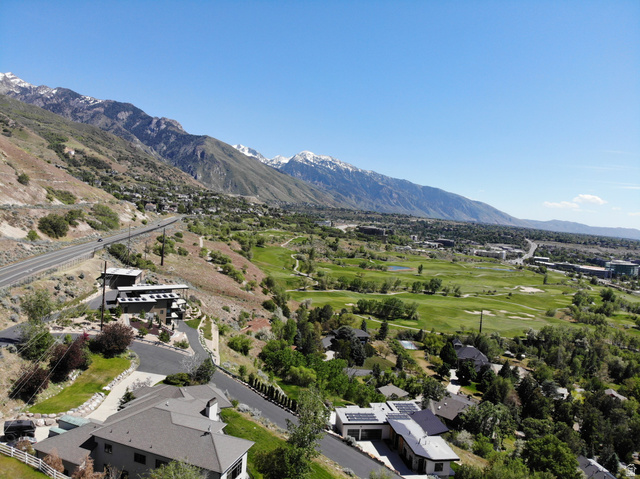 5830 Wasatch Boulevard Holladay, UT 84121 - Photo 9 of 15