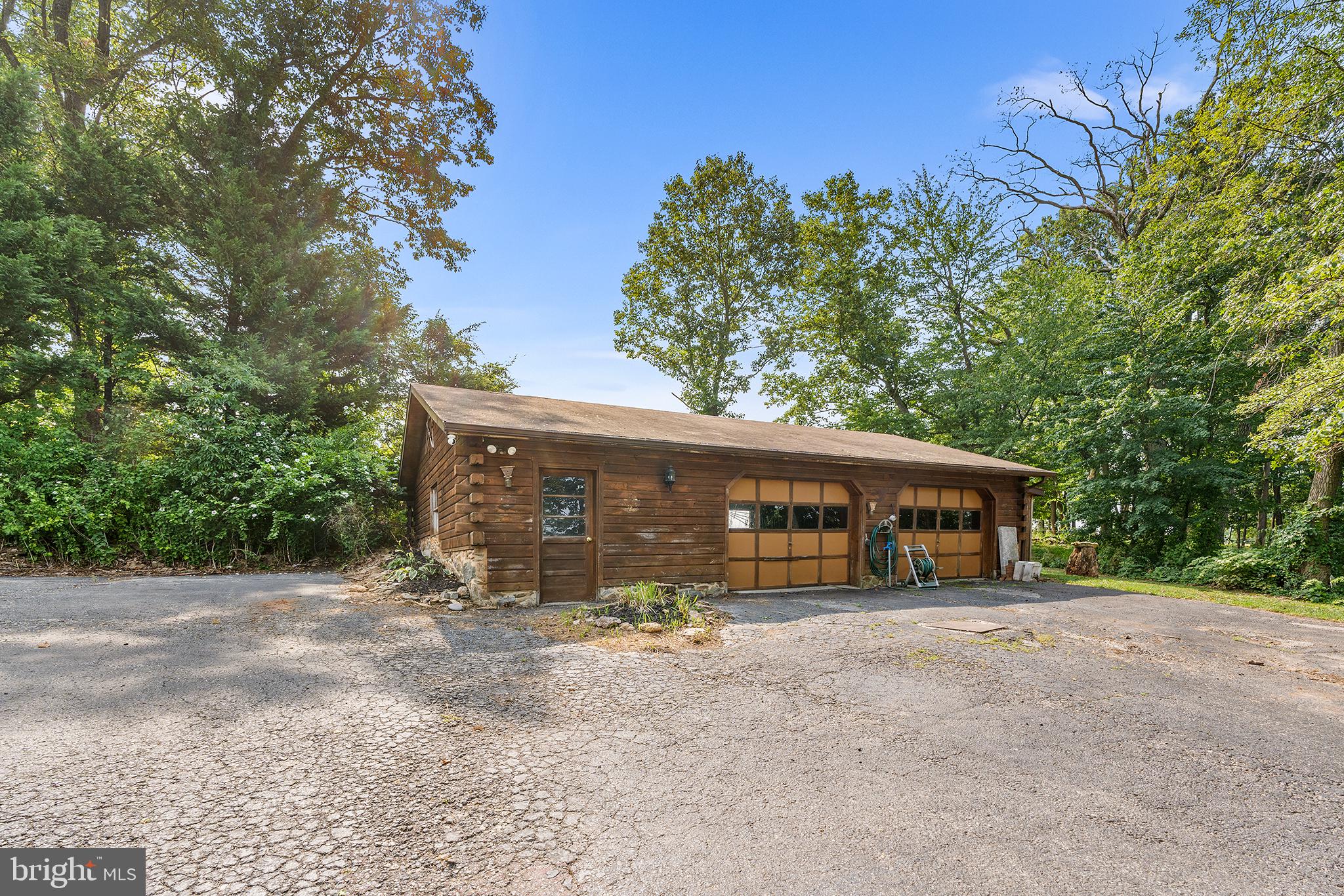 5240 Snyder Mill Road Spring Grove, PA 17362 - Photo 32 of 36