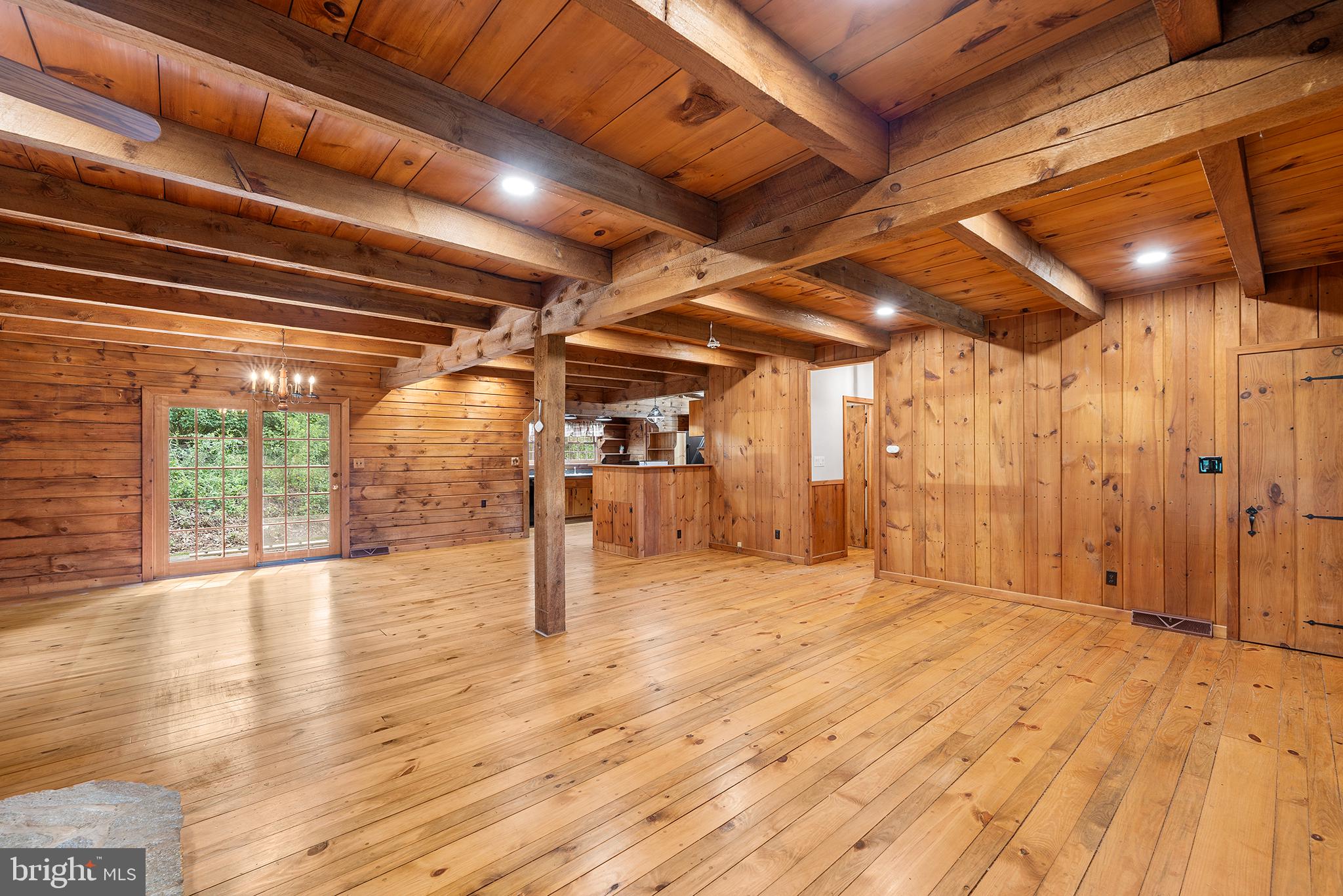 5240 Snyder Mill Road Spring Grove, PA 17362 - Photo 9 of 36