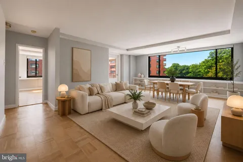 $220,000 | 1021 Arlington Boulevard, Unit 742, Arlington, VA 22209