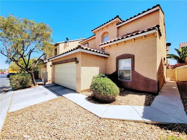 $1,900 | 5057 West Eldorado Lane, Las Vegas, NV 89139