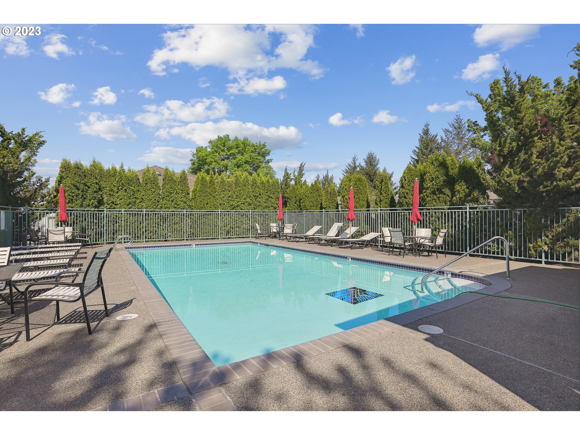 9814 Northwest Silver Ridge Loop Portland, OR 97229 - Photo 25 of 26 Community Pool