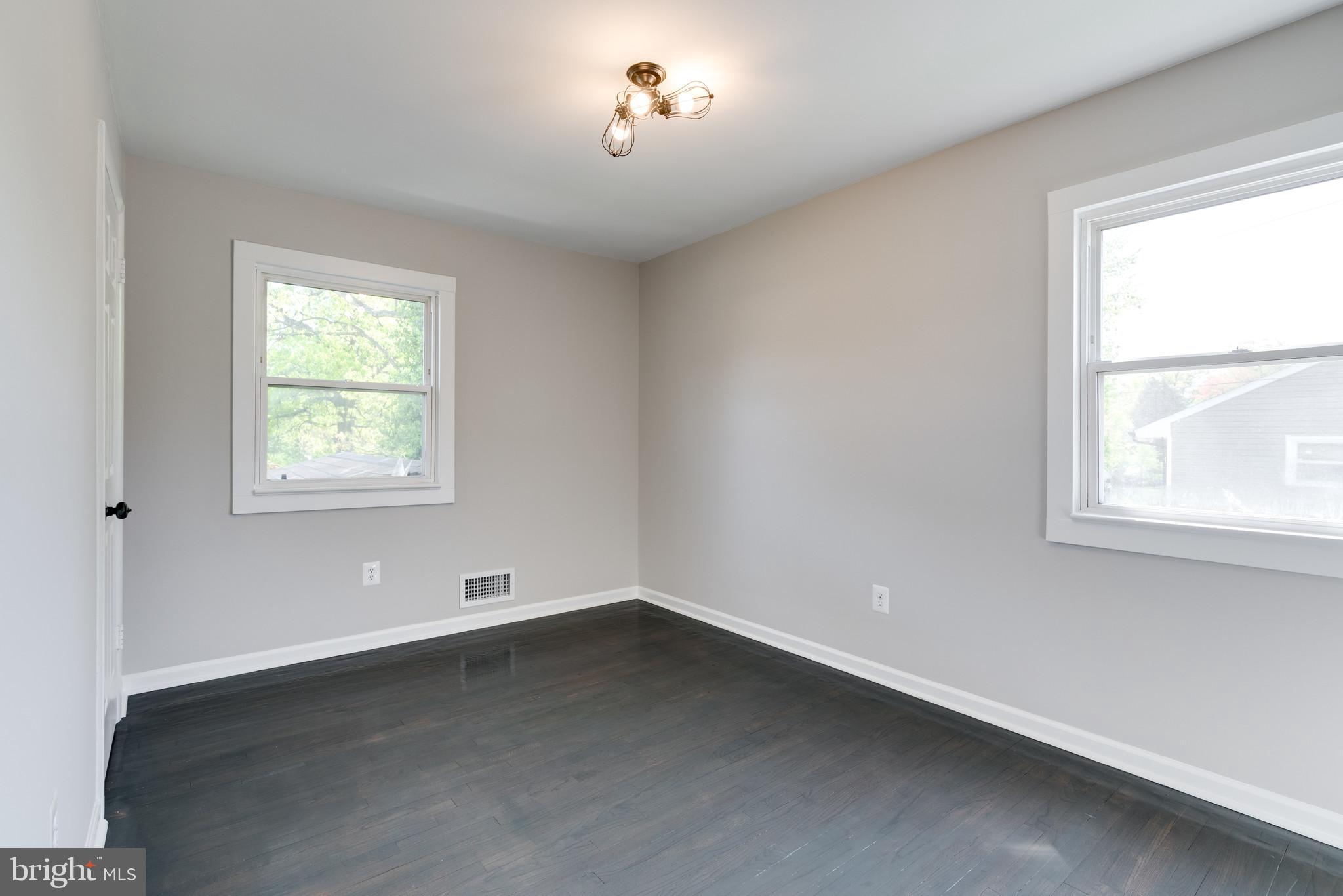 4909 Whitfield Chapel Road Lanham, MD 20706 - Photo 36 of 51 Gallery Image 36